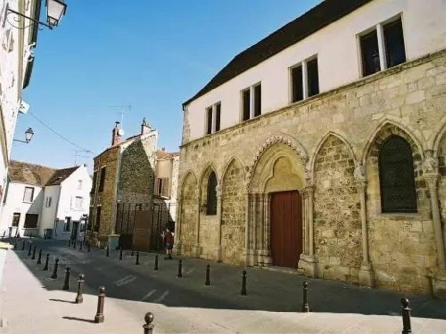 Petite Maison De Ville Au Calme Brie-Comte-Robert Luaran gambar