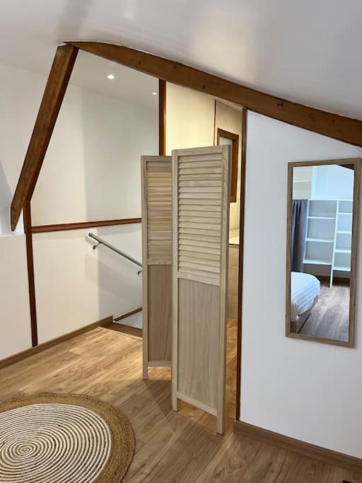 Petite Maison De Ville Au Calme Brie-Comte-Robert Luaran gambar